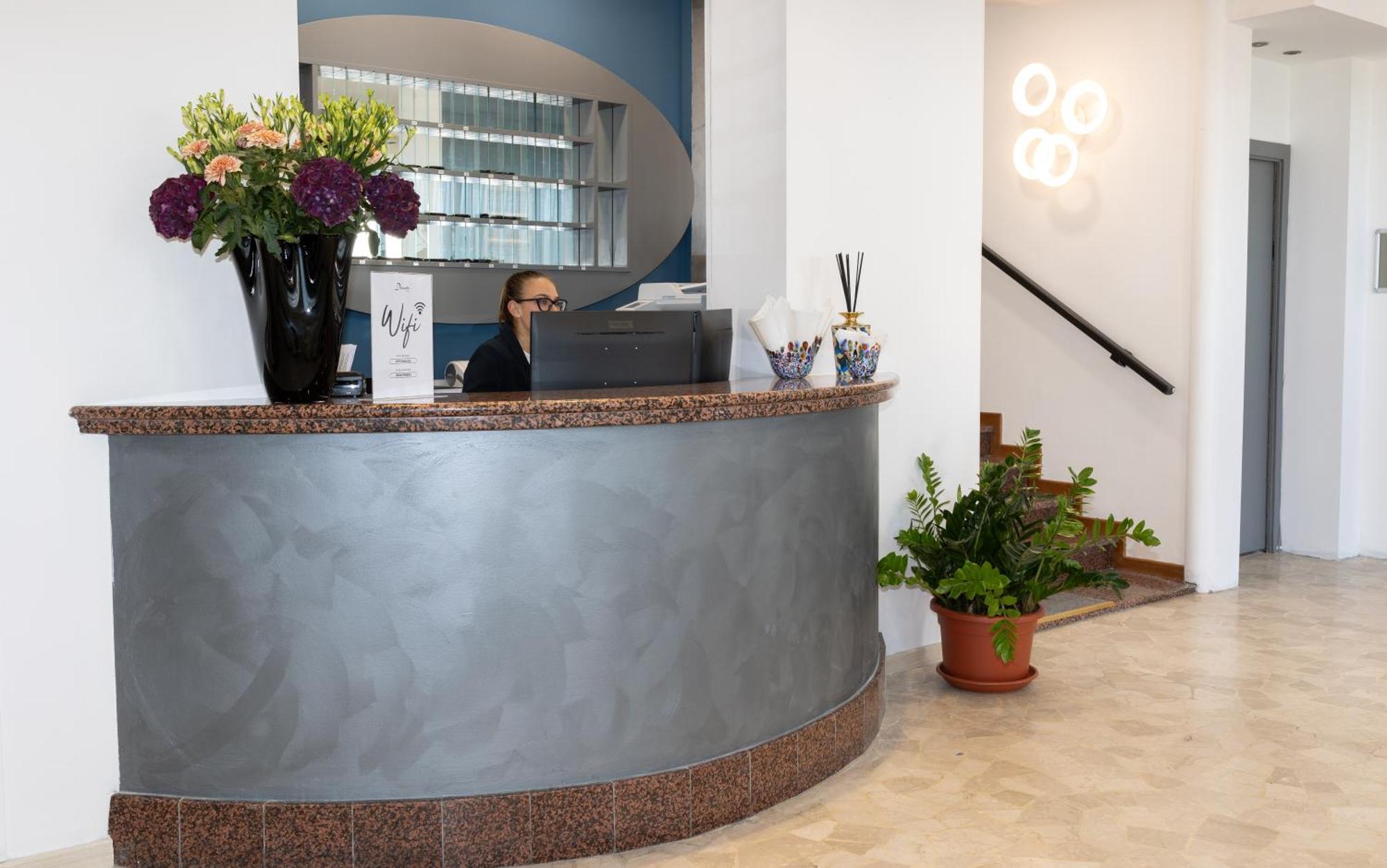 Hotel Delaville Frontemare Lido di Jesolo Eksteriør billede