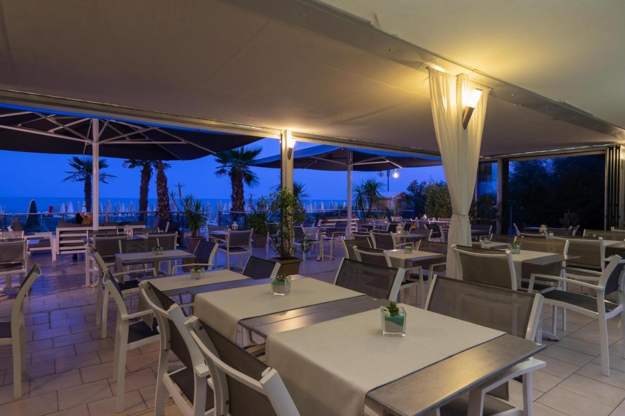 Hotel Delaville Frontemare Lido di Jesolo Eksteriør billede